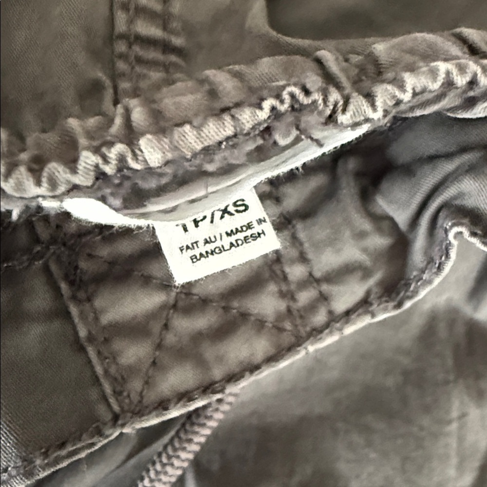 Garage Women's Harlowe Charcoal Parachute Cargo Pant~XS - Picture 4 of 12